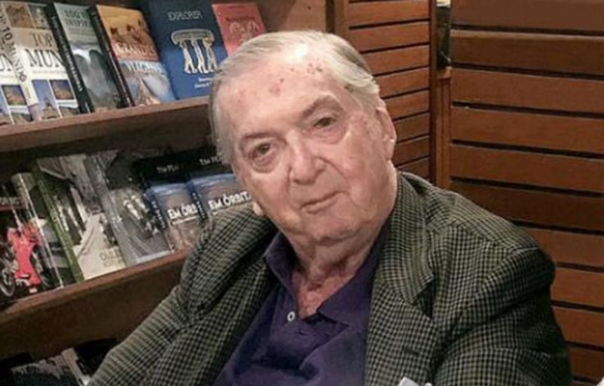 [Presidente do jornal A Tarde, o jornalista Renato Simões morre aos 96 anos]